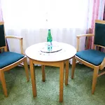 Отель Charlotte 4*