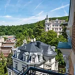 Hotel Charlotte 4*