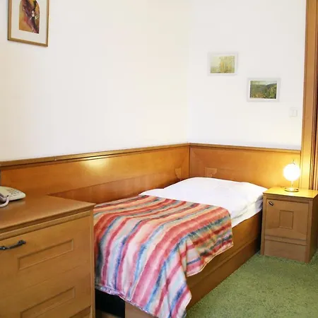 Hotel Charlotte 4*